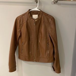 Brown bomber jacket size M